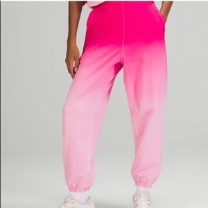 Lululemon NWT La ombré joggers in sonic pink